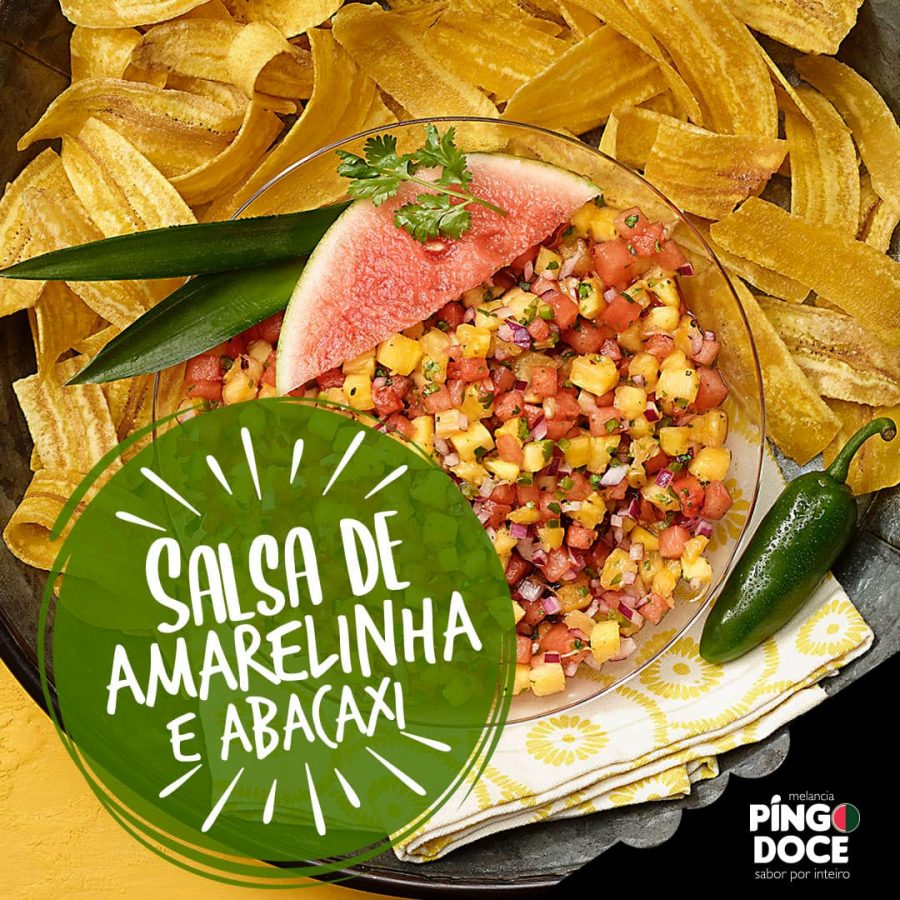 Salsa de Amarelinha e abacaxi